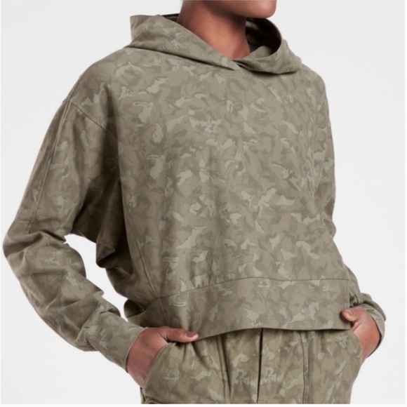 Athlete Farallon Camo Printed Sweatshirt - Picture 1 of 5